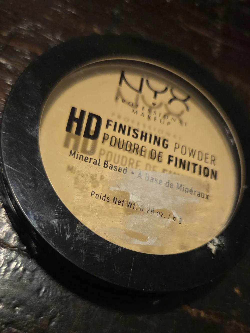 NYX Hd Finishing Powder- Banana New